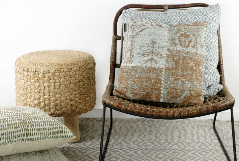 Rotan low seater